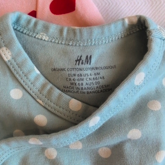 H&M 2-pack organic cotton kimono style side snap bodysuit bundle lot 4-6 months - Picture 2 of 9